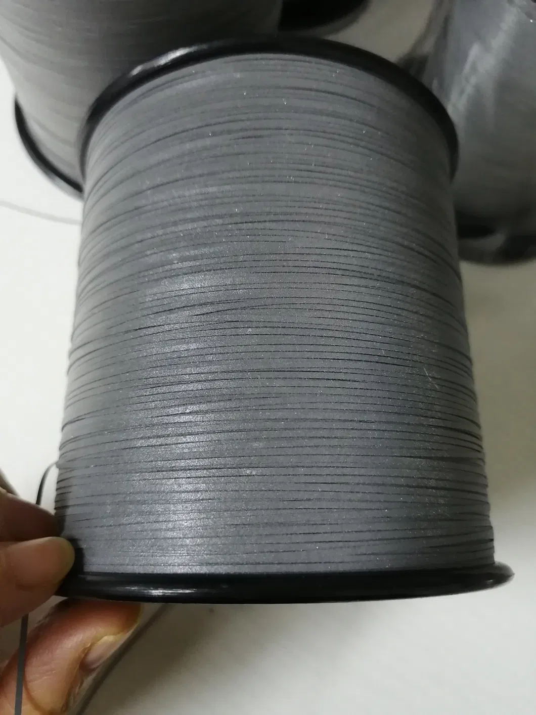 Hi Viz Grey Reflective Embroidery Thread Reflective Knitting Yarn 0.5mm